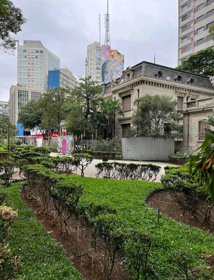 Studio No Centro De Sao Paulo, A 3 Minutos Do Metro, Com Garagem Gratis Aparthotel ภายนอก รูปภาพ